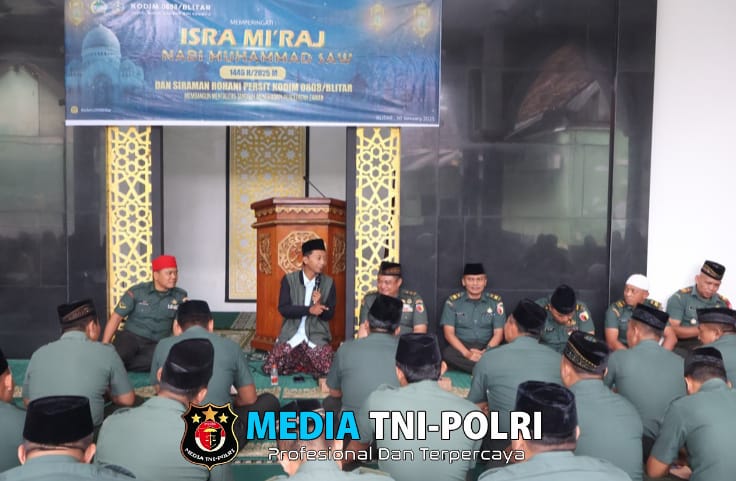 Membangun Mental Tangguh, Prajurit Beserta Persit Kodim 0808 Peringati Isra’ Mi’raj Di Masjid Al-Ikhlas Blitar