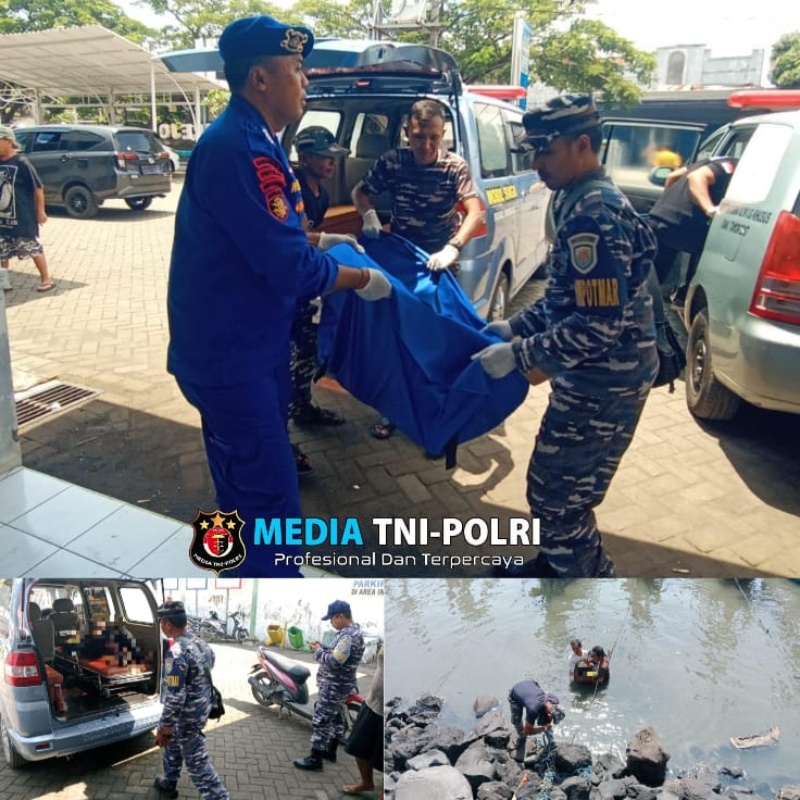 TNI AL Berhasil Evakuasi Jenazah Pria Tanpa Identitas di Pelabuhan Perikanan Muncar