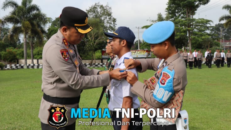 Kapolres Lampung Barat Pimpin Apel Gelar Pasukan Operasi Keselamatan Krakatau 2025