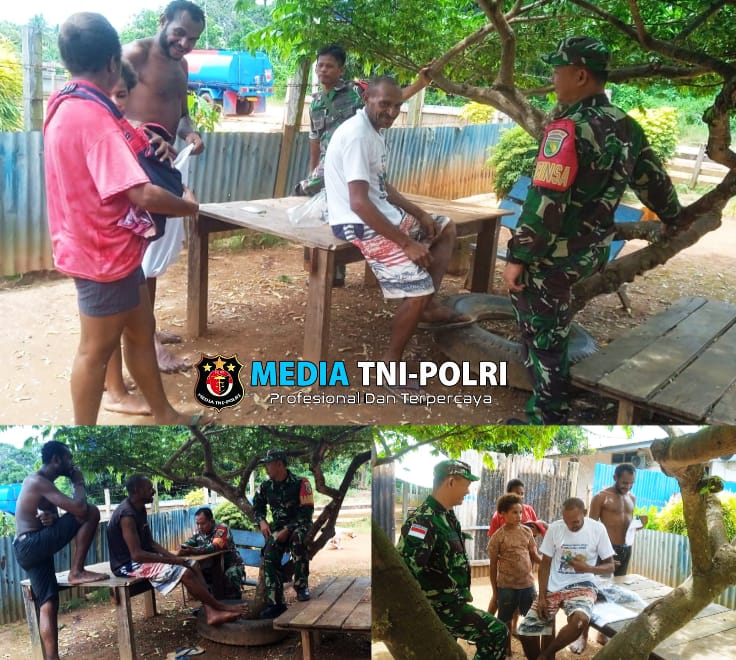 Melalui Komsos, Babinsa Ulilin Ajak Masyarakat Jaga Keamanan dan Sosialiasikan Penerimaan Prajurit TNI-AD