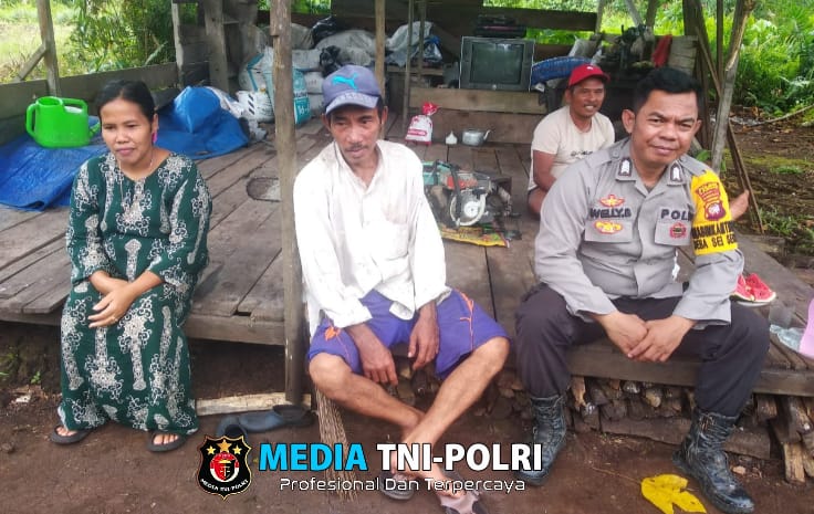 Bhabinkamtibmas Polsek Sebangki Dukung Swasembada Pangan di Desa Sungai Segak