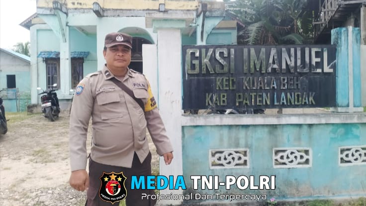 Polsek Kuala Behe Rutin Laksanakan Pam Gereja, Ciptakan Kamtibmas Kondusif