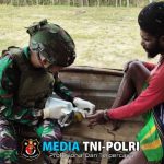 Respon Cepat, Satgas Yonif 323/Buaya Putih Kostrad Obati Luka Masyarakat Kampung Mayuberi