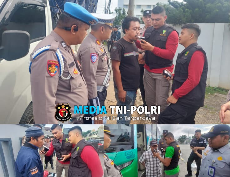 Ops Keselamatan Krakatau Cek Kesehatan dan Pemeriksaan Alkohol Driver Bus, Travel dan Pengguna Jalan