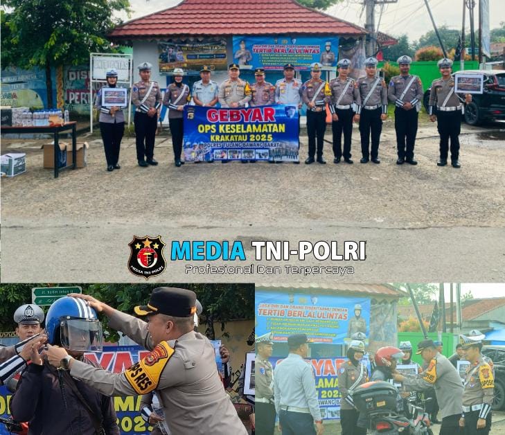 Polres Tulang Bawang Barat Gelar Gebyar Ops Keselamatan Krakatau 2025, Bagikan Helm dan Coklat kepada Pengendara
