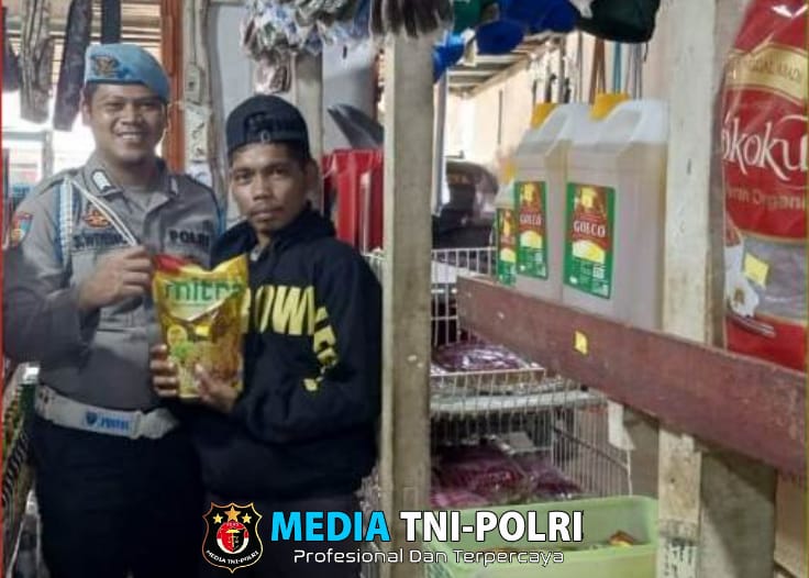 Polsek Teluk Batang Laksanakan Pengecekan Ketersediaan Bahan Pangan Jelang Ramadhan 1446H