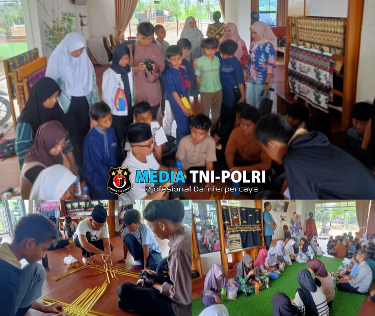 Sekolah Citra Bangsa School Belajar Bikin Kerajinan dari Bahan Bambu dan Tapis di Dekrasnda