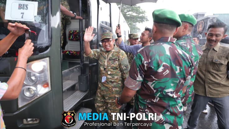 Wali Kota Batu Ikuti Retret di Akademi Militer Magelang