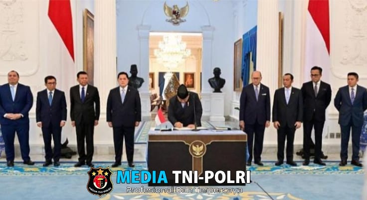 Presiden Prabowo Tandatangani Tiga Produk Hukum Strategis Investasi Nasional