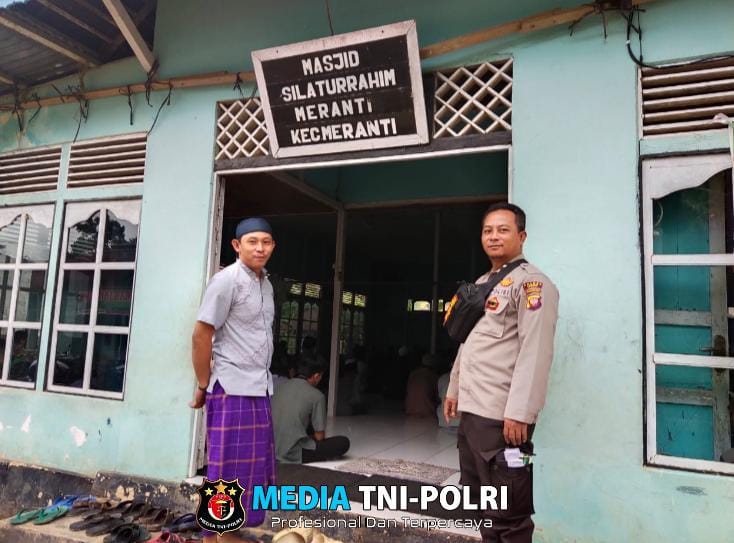 Unit Sabhara Polsek Meranti Amankan Sholat Jumat