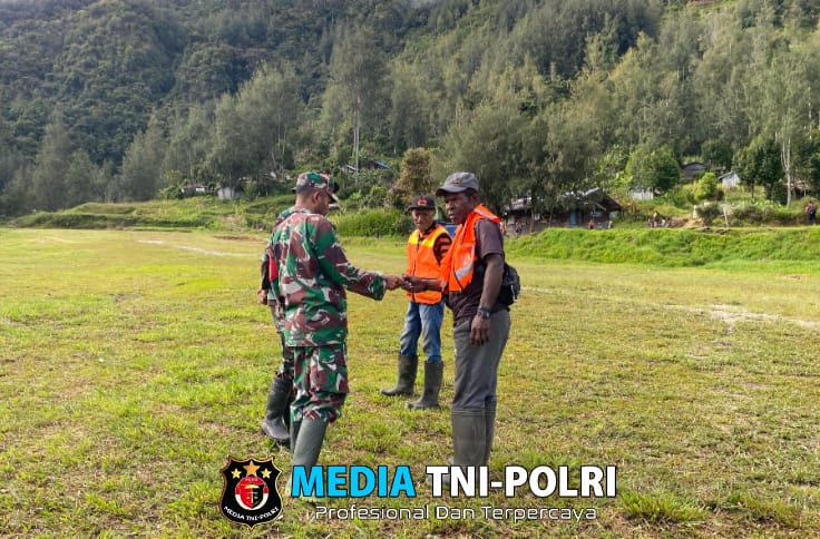 Wujud Keakraban, Babinsa Homeyo Laksanakan Komunikasi Sosial (Komsos) dengan Warga Binaan