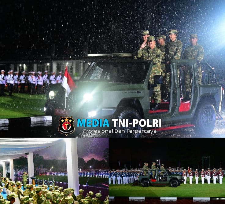 Panglima TNI Hadiri Parade Senja dan Penurunan Bendera Dipimpin Presiden RI Prabowo Subianto