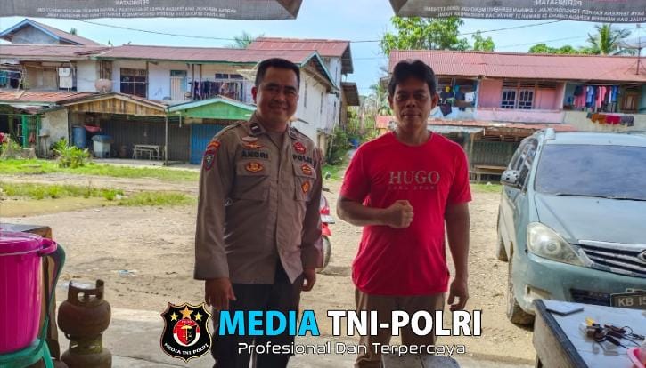 Kanit Binmas Polsek Kuala Behe Sambanhi Warga Sampaikan Pesan Kamtibmas