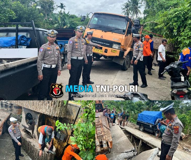 Sat Lantas Polres Lampung Barat Laksanakan Evakuasi dan Bantu Masyarakat Terkait Laka Lantas Tunggal di Pekon Hantatai