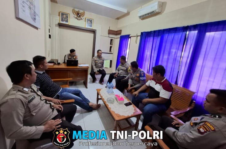 Gelar Anev Kinerja, Kapolsek Kuala Behe Beri Penekanan Kepada Anggota Agar Bekerja Sesuai SOP