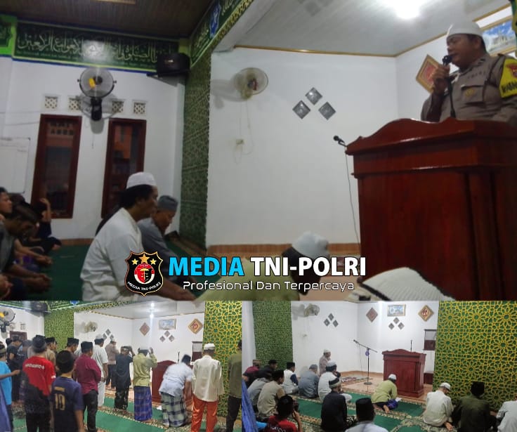 Sholat Tarawih dengan Warga, Bhabinkamtibmas Polsek Sungkai Selatan Beri Himbauan Kamtibmas