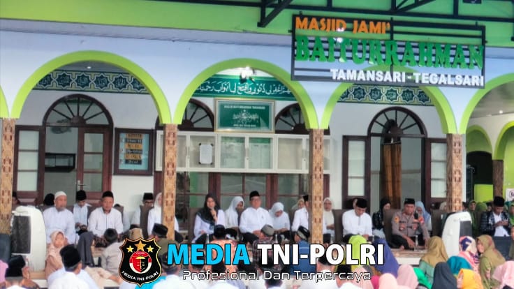 Babinsa Desa Tamansari Dampingi Kegiatan Safari Ramadhan Forpimka Tegalsari Bersama Bupati Banyuwangi
