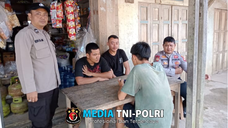 Laksanakan Patroli Siang Hari, Polsek Menyuke Imbau Warga Jaga Kamtibmas