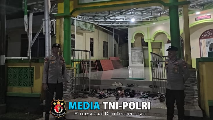 Polsek Menyuke Amankan Sholad Tarawih