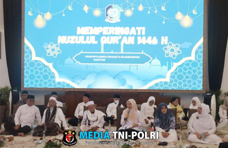 Kasdim 0825/Banyuwangi Hadiri Acara Nuzulul Qur’an 1446H/2025 di Pendopo Sabha Swagata Blambangan
