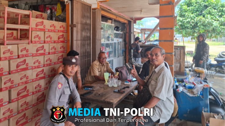 Sambangi Warga, Personel Polsek Kuala Behe Ajak Warga Jaga Kamtibmas yang Kondusif