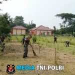 Babinsa Pimpin Kerja Bakti Pembersihan Hutan Kota, Lestarikan Lingkungan dan Jalin Keakraban