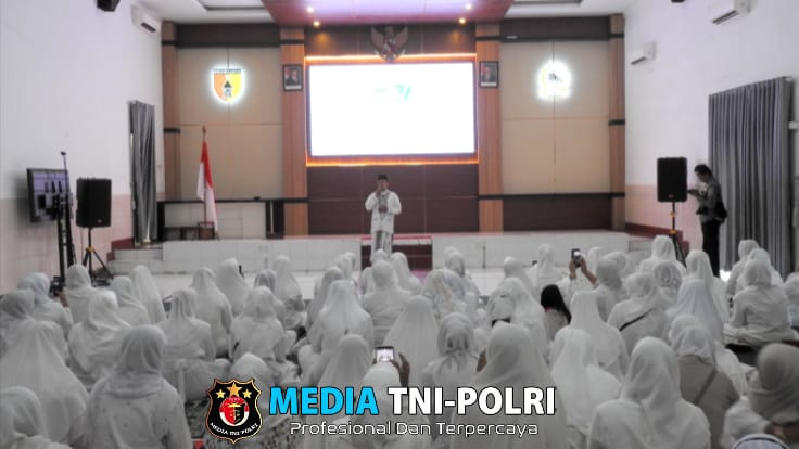 Persit KCK Cabang XXXIII Kodim 0819 Pasuruan Gelar Nuzulul Quran dan Doa Bersama