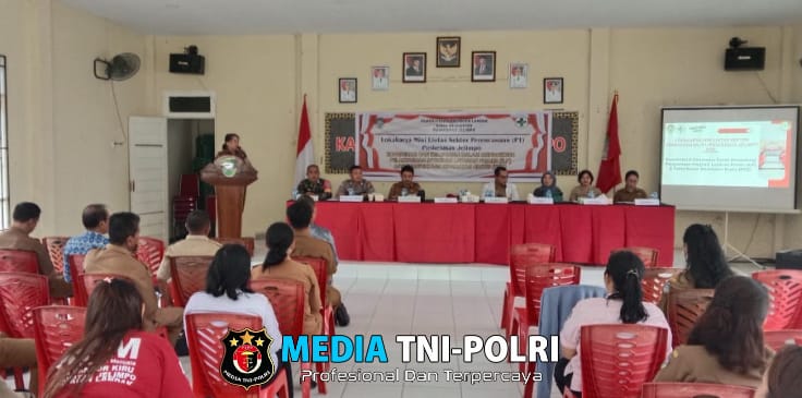 Bhabinkamtibmas Jelimpo Hadiri Lokakarya Mini Lintas Sektoral di Puskesmas Jelimpo Ini yang Disampaikan