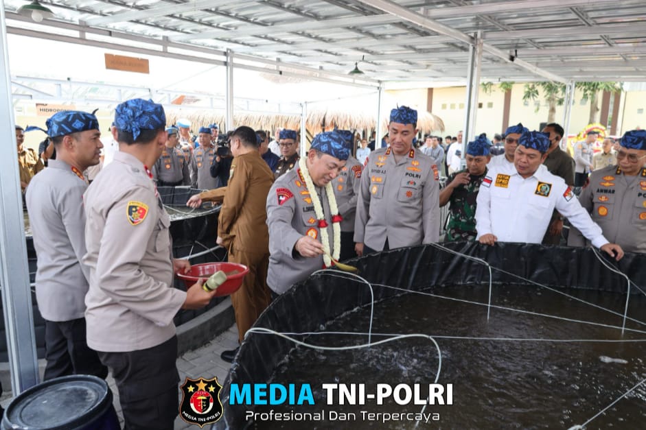 Dukung Pemberdayaan Masyarakat, Kapolri Resmikan Balai Latihan Polisi Peduli Pengangguran