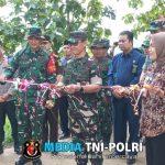 Irdam Diponegoro Resmi Tutup TMMD di Desa Kalinanas Wonosamudro