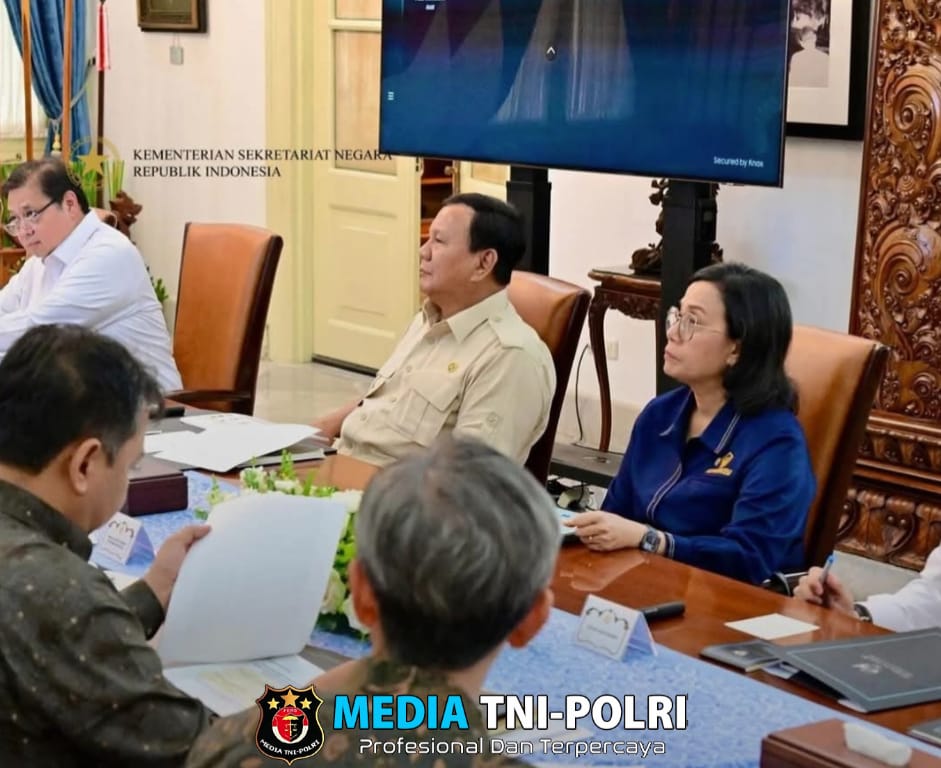 Presiden Prabowo Instruksikan Deregulasi untuk Tingkatkan Daya Saing Industri Padat Karya
