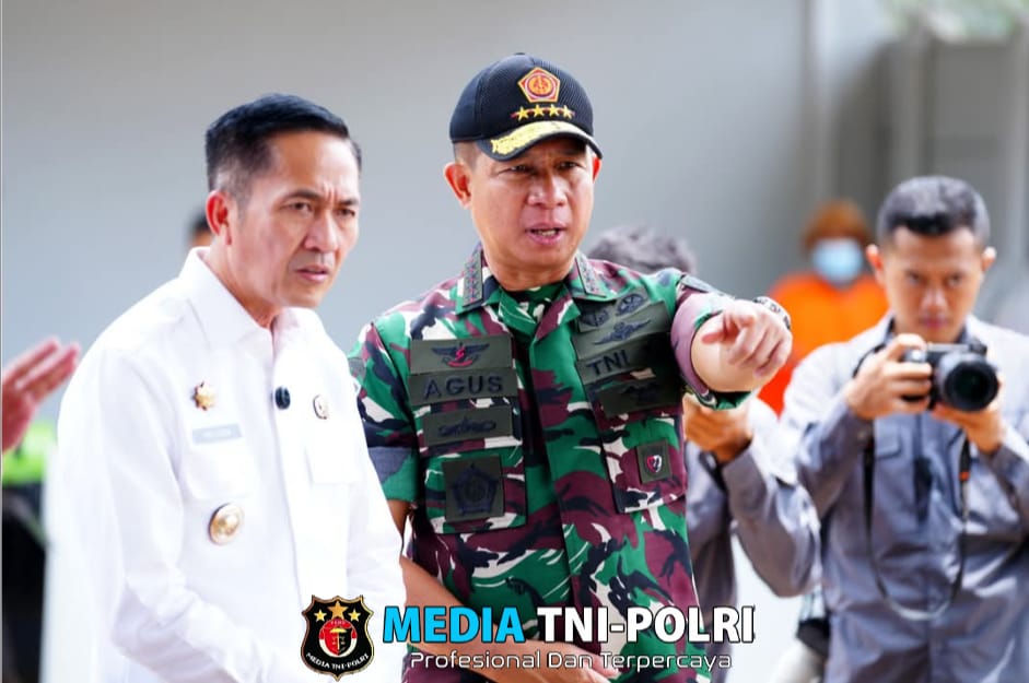 Solusi Sampah Kekinian, Panglima TNI dan Wali Kota Palembang Bahas Mesin Olah Sampah