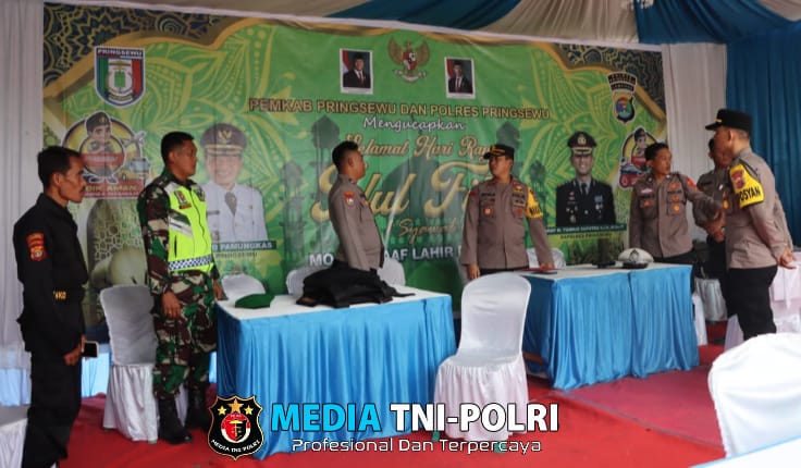 Wakapolres Pringsewu Pantau Pos Pelayanan dan Arus Mudik di Pringsewu