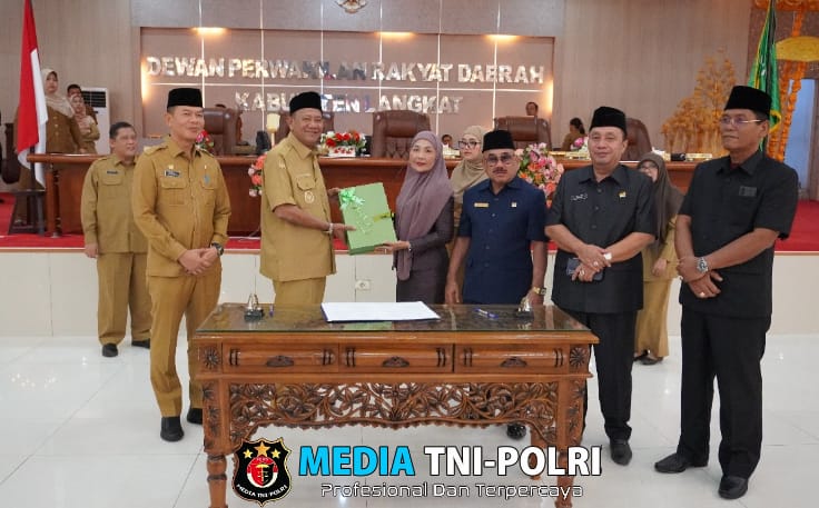 DPRD Langkat Gelar Paripurna LKPJ Bupati
