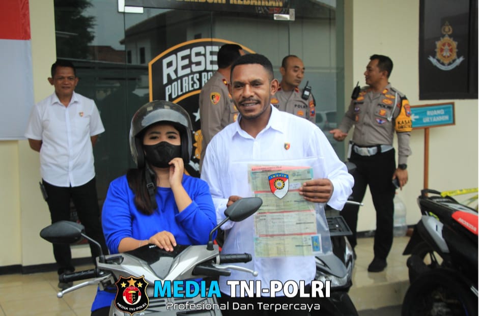 Kapolda Jatim Cek Posyan di Rest Area Tol Ngawi, Pastikan Mudik Aman Keluarga Nyaman