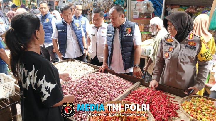 Polda Lampung Sidak Pasar, Pastikan Harga Bapokting Jelang Idulfitri Terkendali