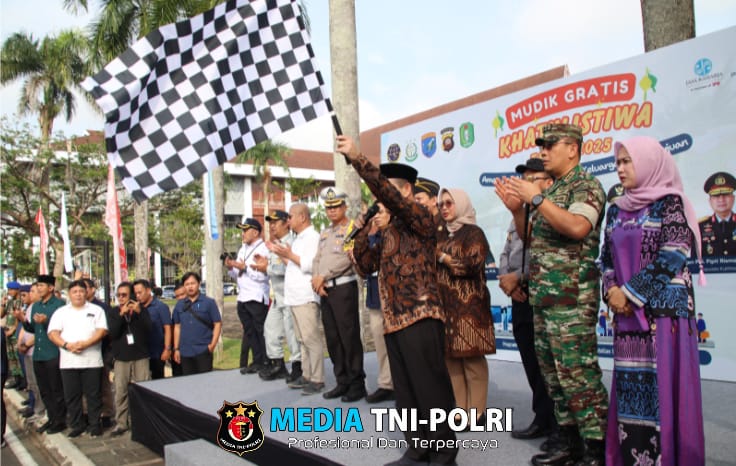 Pelepasan 1.300 Orang Peserta Mudik Gratis Khatulistiwa 2025, Aman dan Nyaman Bersama Keluarga Sampai Tujuan