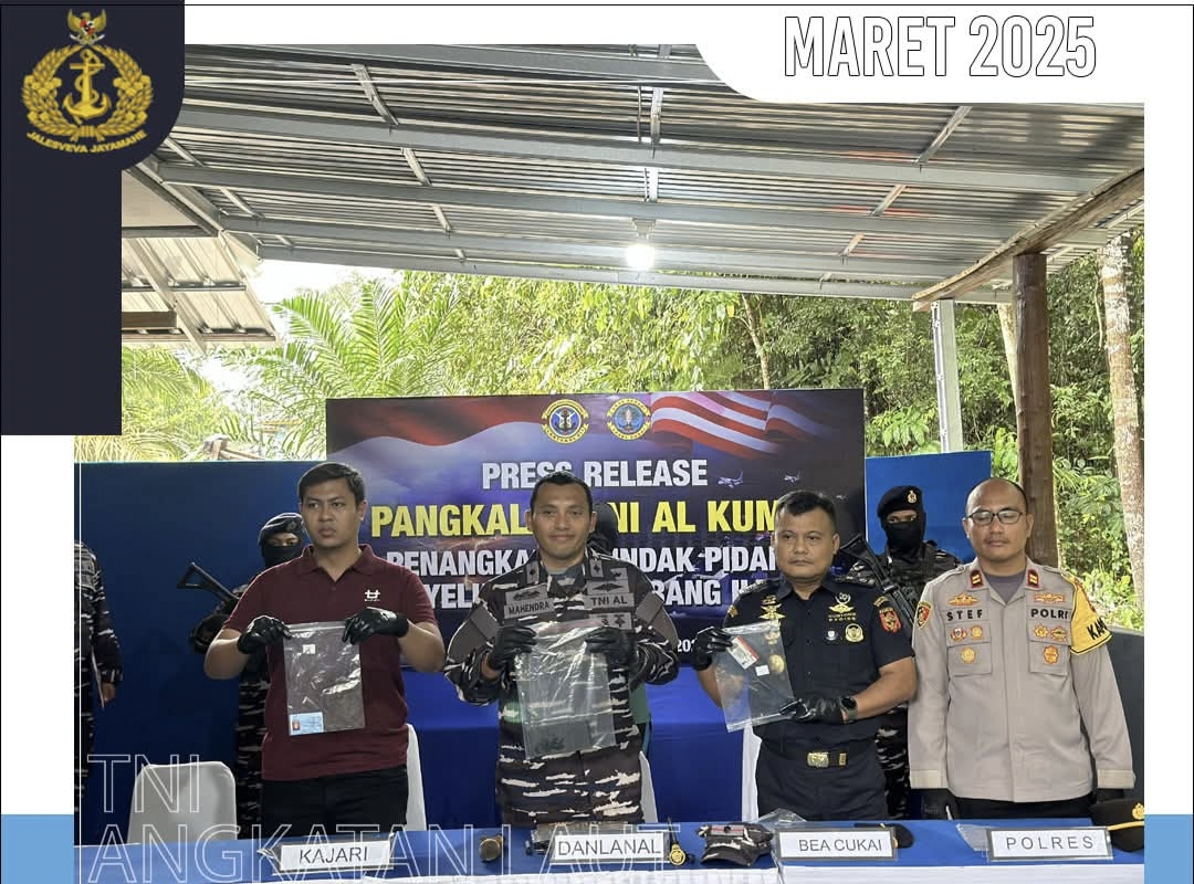 TNI AL Gagalkan Penyelundupan 167 Ball Press Ilegal Senilai 1,3 M Dari Malaysia