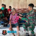 Wujudkan Papua Sehat Sejahtera, Satgas Yonif 131/BRS Gelar Layanan Kesehatan Gratis di Kampung Uzkwar