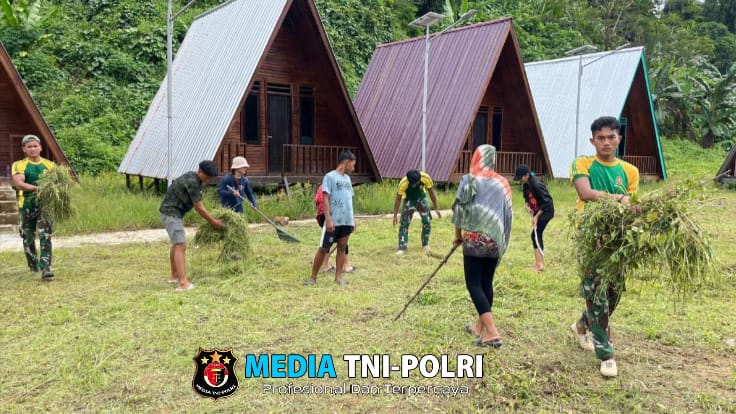 Satgas Pamtas Yonarmed 11 Kostrad Ciptakan Lingkungan Bersih di Desa Tau Lumbis, Nunukan
