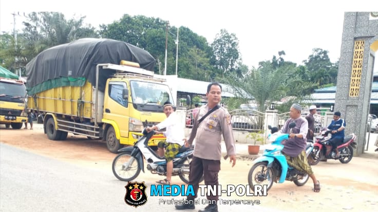 Polsek Mempawah Hulu Laksanakan Pengamanan Ibadah Shalat Jumat