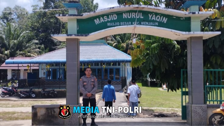 Beri Rasa Nyaman, Polsek Menjalin Pam Sholat Jumat