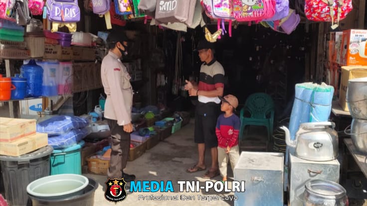 Pastikan Keamanan di Pasar Karangan, Polsek Mempawah Hulu Gelar Patroli Pasar