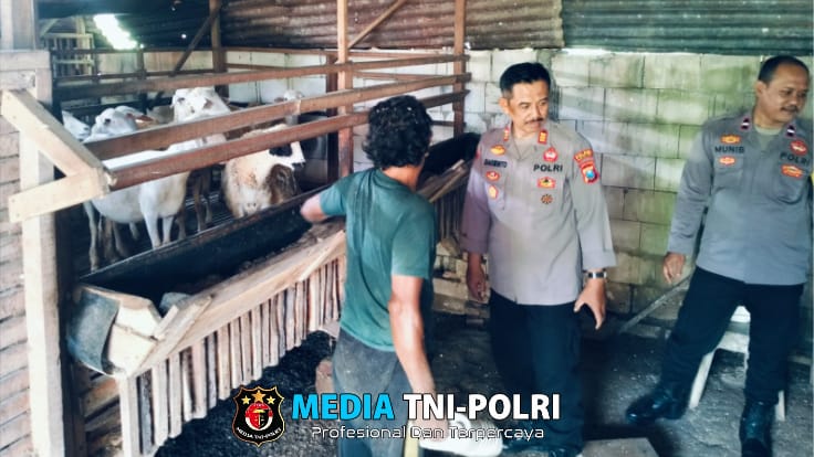 Pemanfaatan Lahan Pekarangan, Bhabinkamtibmas Betet Dukung Ketahanan Pangan