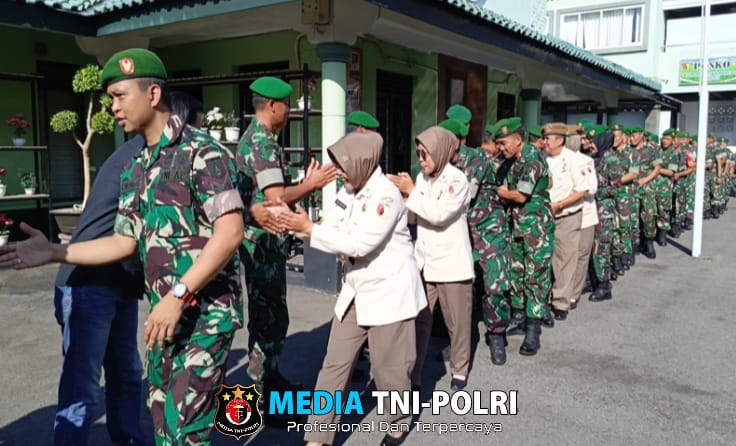 Apel Selesai Cuti Lebaran Personil Kodim 0808/Blitar, Dilanjutkan Halal Bihalal