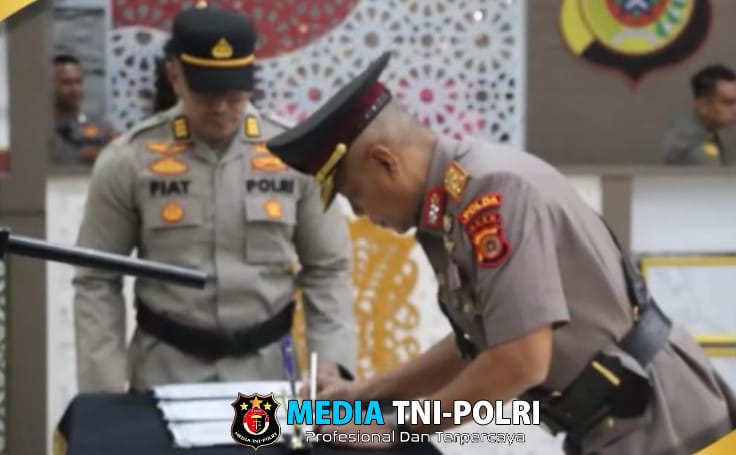 Kapolda Aceh Pimpin Upacara Sertijab Wakapolda Aceh