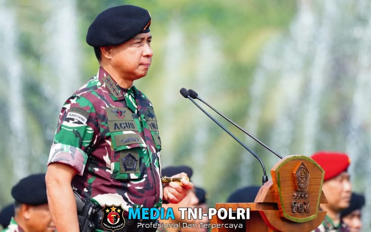Lanjutkan Misi Perdamaian, Panglima TNI Berangkatkan Satgas Konga UNIFIL TA. 2025
