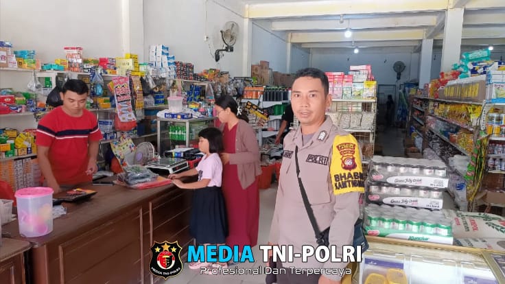 Patroli Dialogis Polsek Kuala Behe Antisipasi Gangguan Kamtibmas