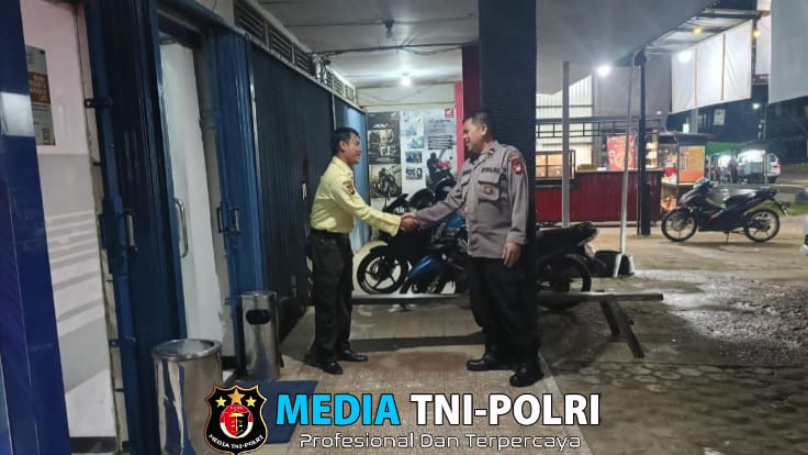 Patroli Malam Polsek Ngabang untuk Menekan Angka Kriminalitas dan Aksi Kejahatan