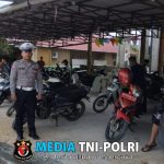 Polsek Mandor Amankan Sholat Jumat di Masjid Baitul Jama’iyah Desa Mandor